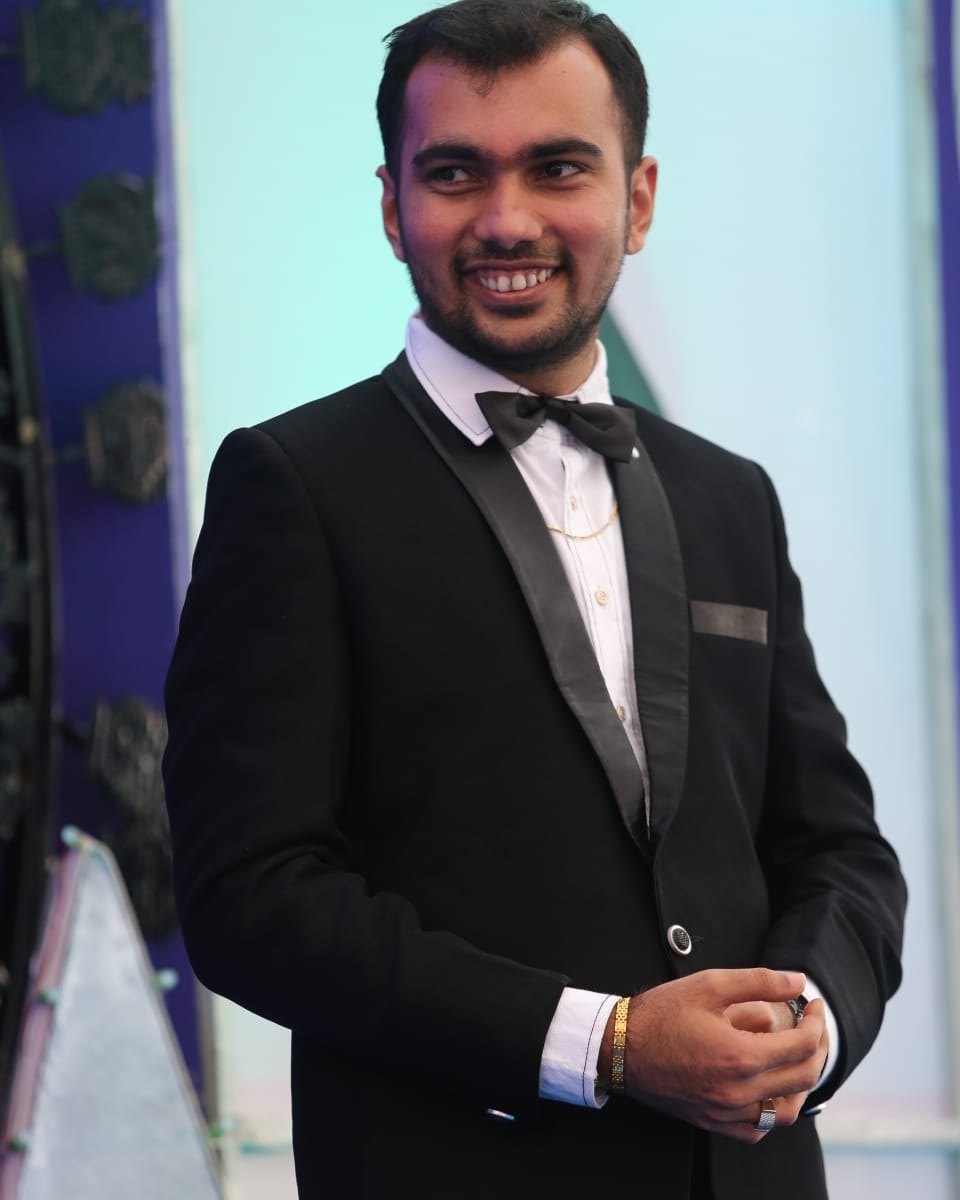 Prof. Priyanshu Shah, founder and lead tutor